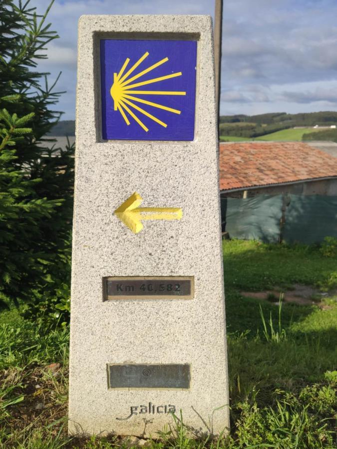 Mirador De Ribadiso Vandrarhem Arzúa Exteriör bild